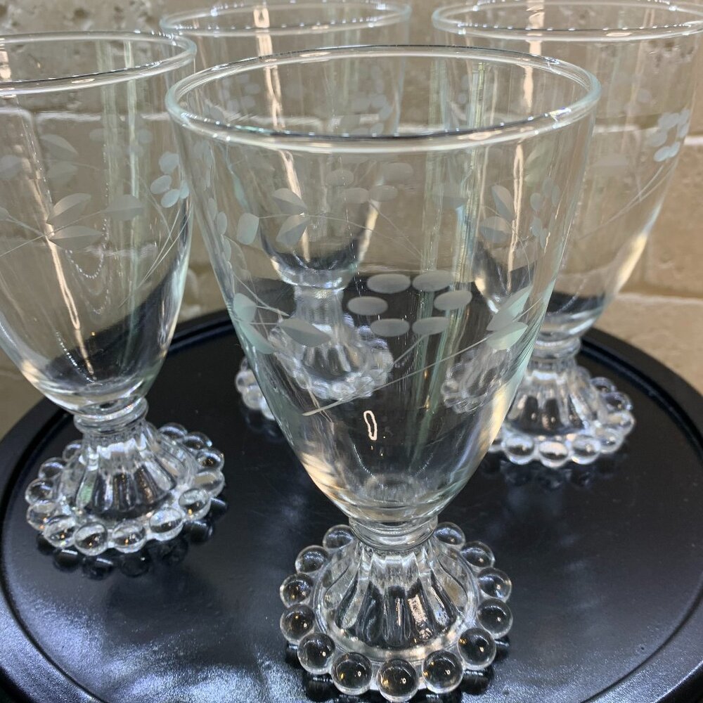 Vintage Anchor Hocking Set of 4 Boopie Glasses Measures- 5.5” H x 3”D